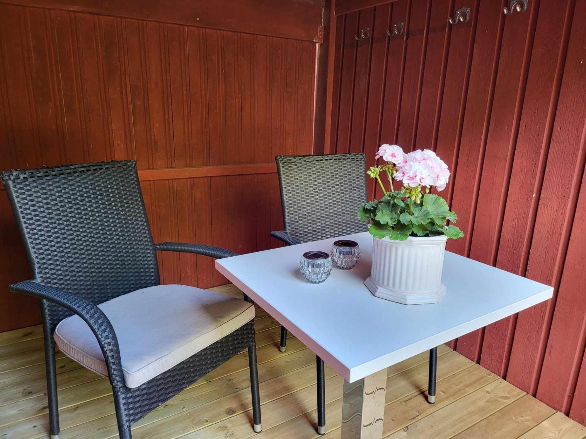 Minihus Med Stor Traedgardstomt Naera Golf Och Hav Villa Trosa Luaran gambar